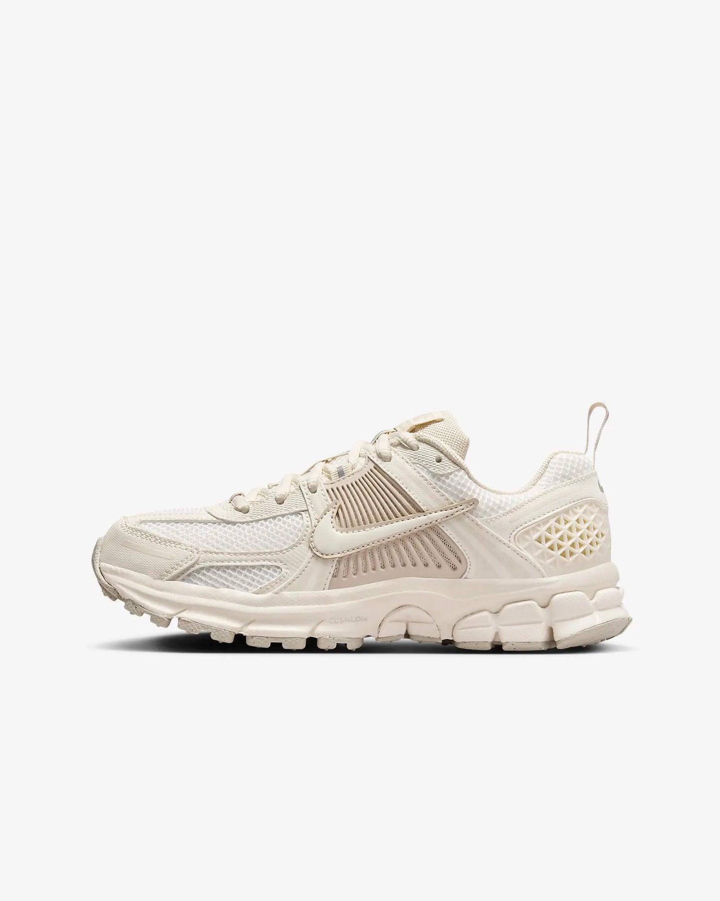 Nike Zoom Vomero 5 "Pale Ivory/Pale Ivory/Sanddrift/Pale Ivory"