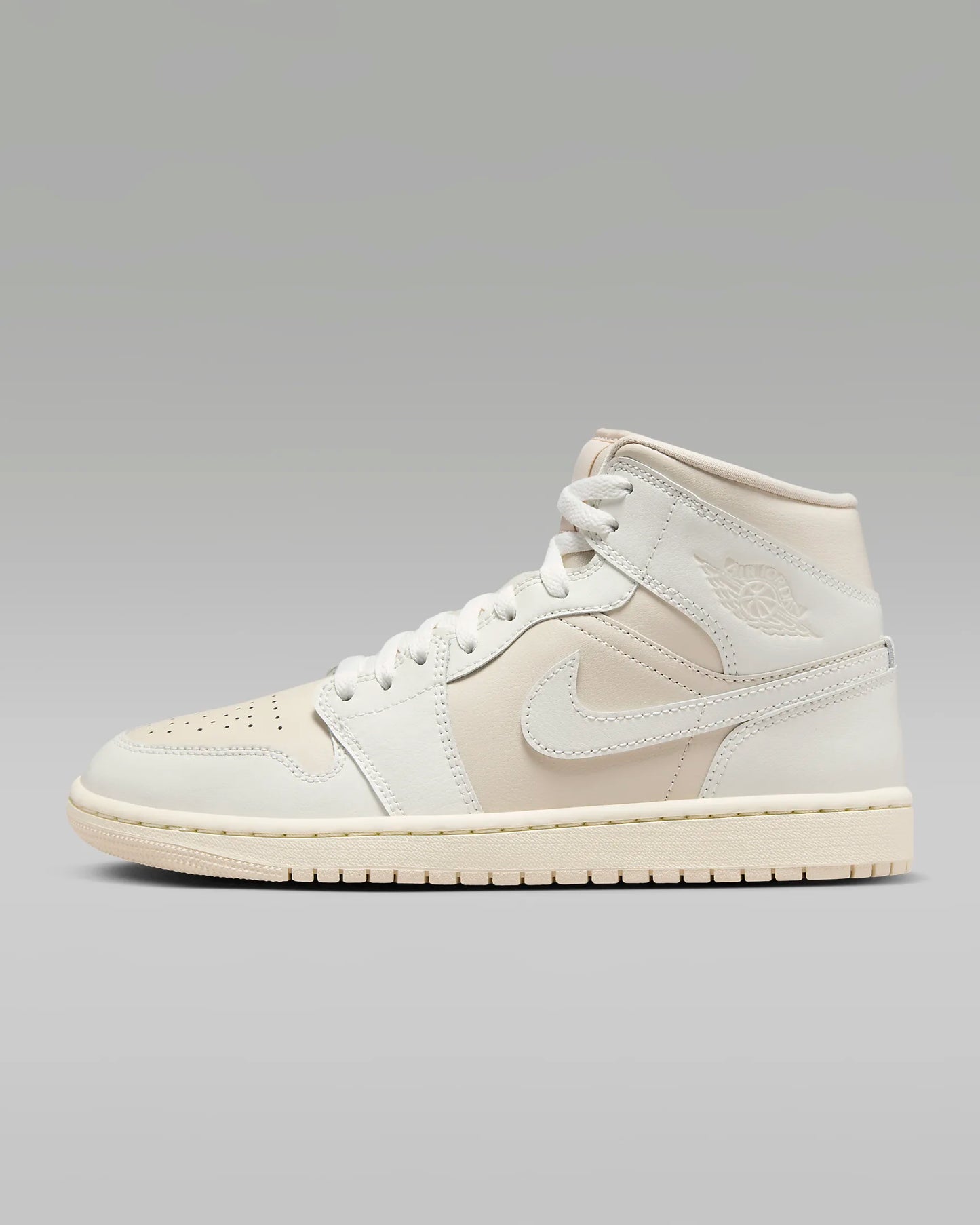 Air Jordan 1 Mid "Legend Light Brown/Muslin/Sail"