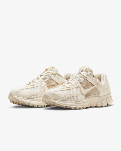 Nike Zoom Vomero 5 "Pale Ivory/Pale Ivory/Sanddrift/Pale Ivory"