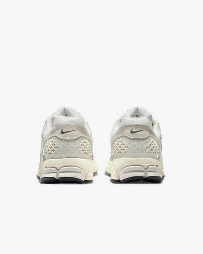 Nike Zoom Vomero 5 "Platinum Tint/Cashmere/Iron Grey/Photon Dust"