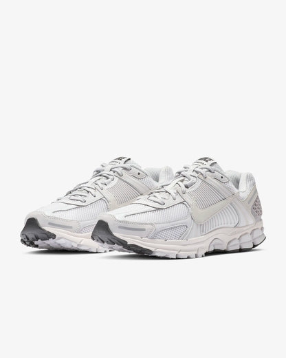 Nike Zoom Vomero 5 "Vast Grey/Black/Sail/Vast Grey"