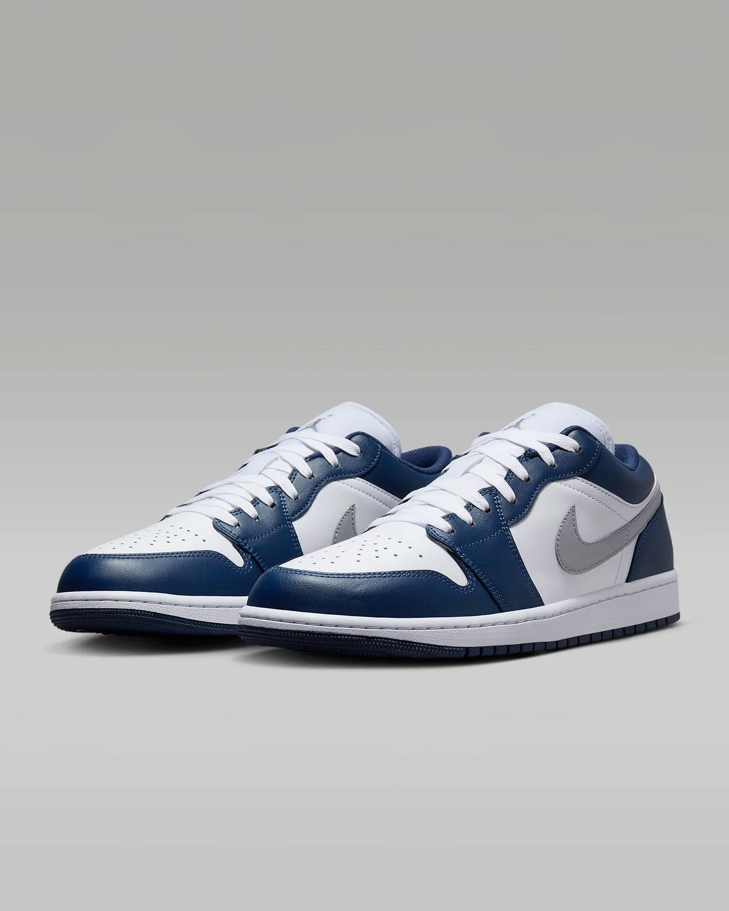 Air Jordan 1 Low "White/Midnight Navy/Wolf Grey"