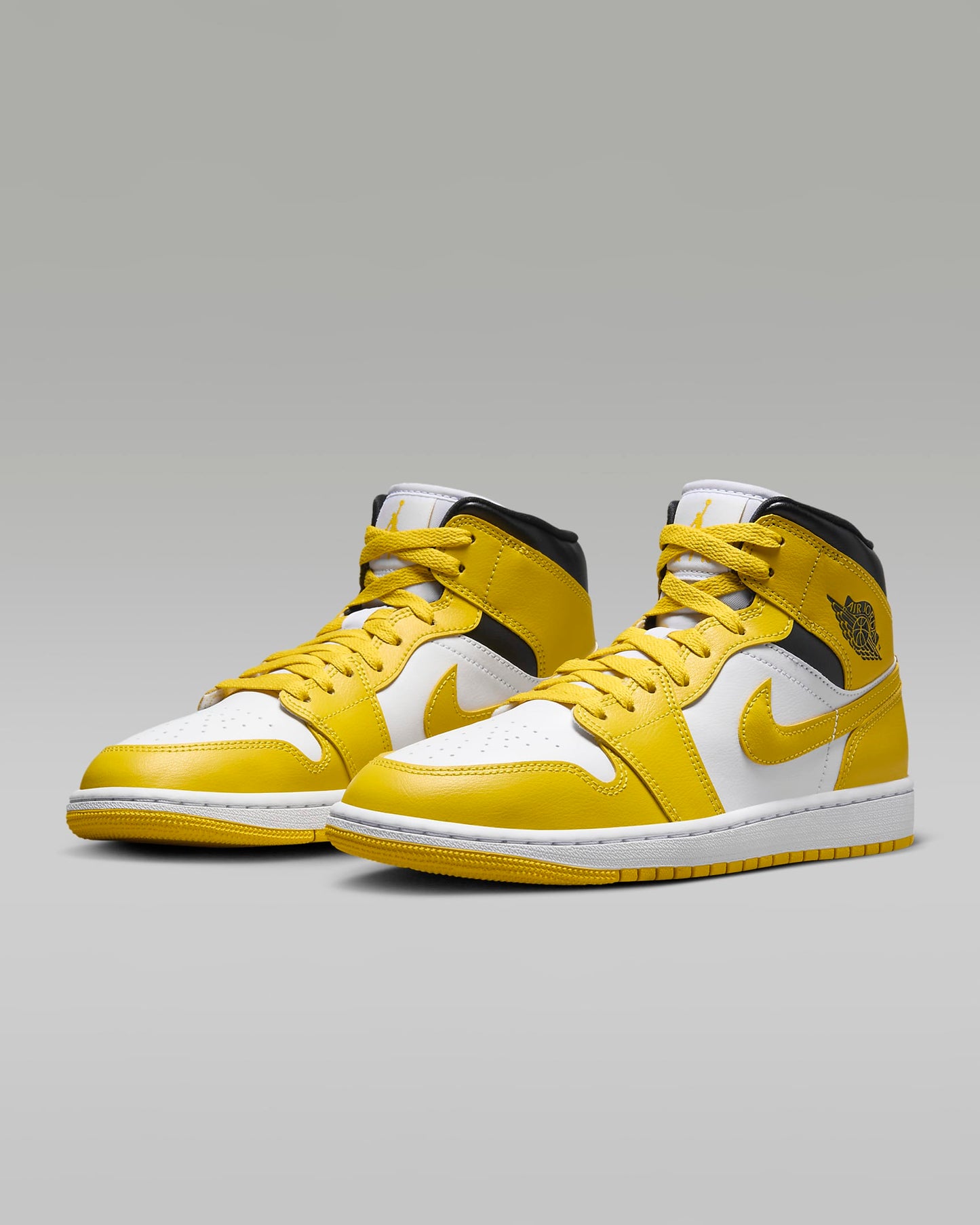 Air Jordan 1 Mid "White/Black/Vivid Sulfur"