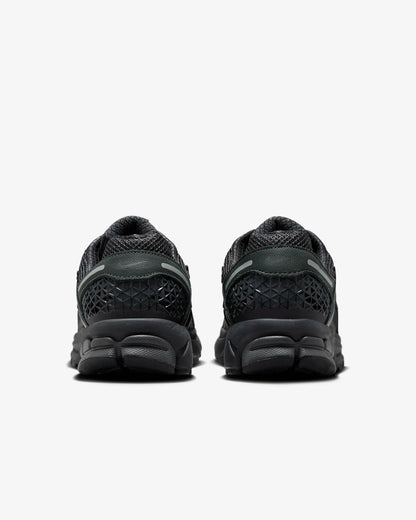 Nike Zoom Vomero 5 "Black/Black"