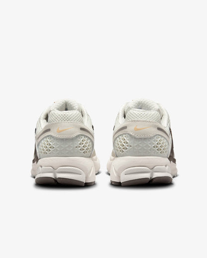 Nike Zoom Vomero 5 "Light Bone/Ironstone/Phantom/Sesame"