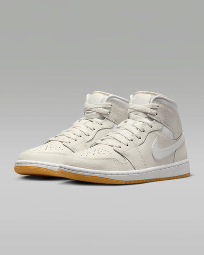 Air Jordan 1 Mid "Phantom/Gum Light Brown/White"