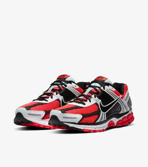 Nike Zoom Vomero 5 SE Bright Crimson and Black