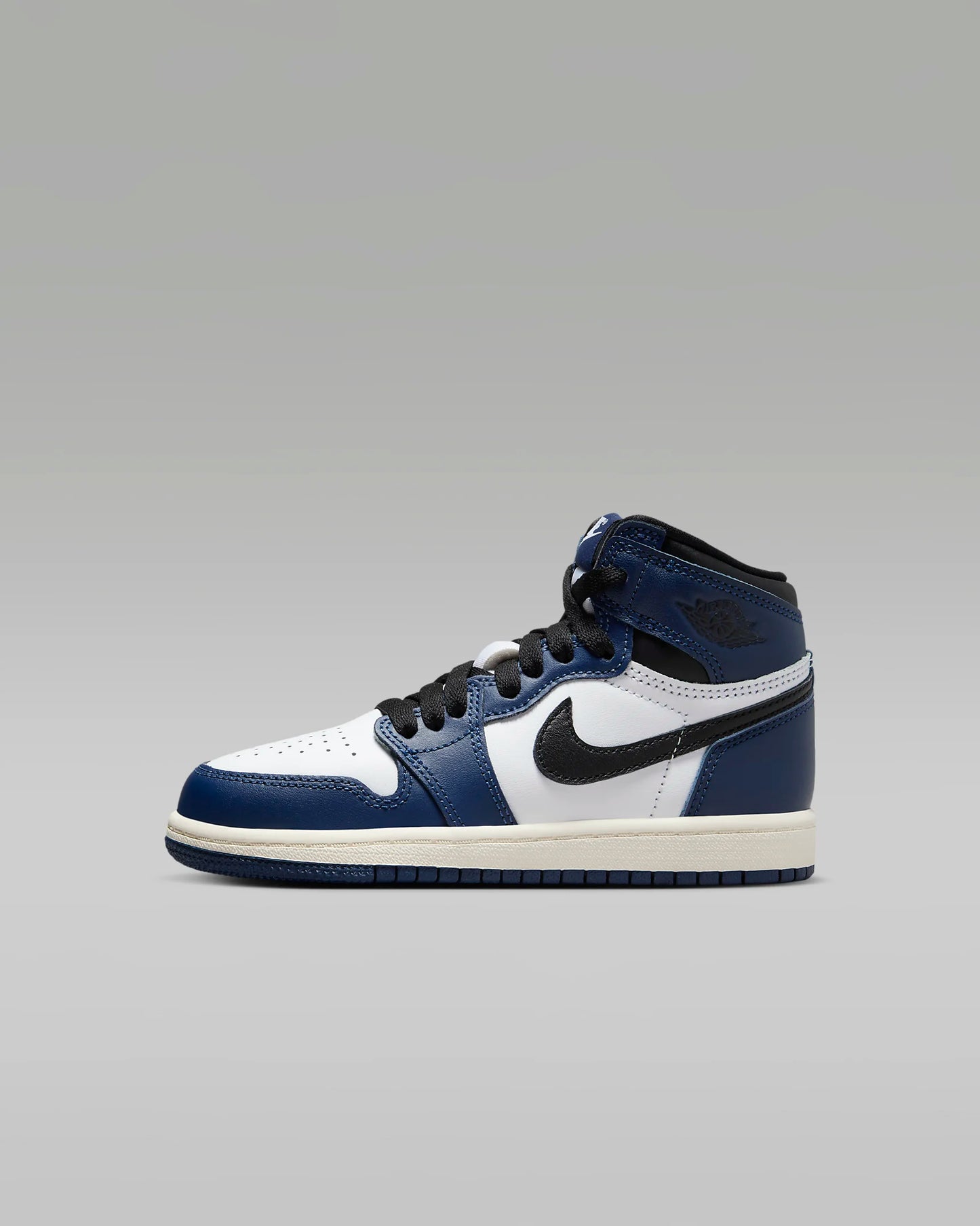 Air Jordan 1 Retro High OG "Midnight Navy"