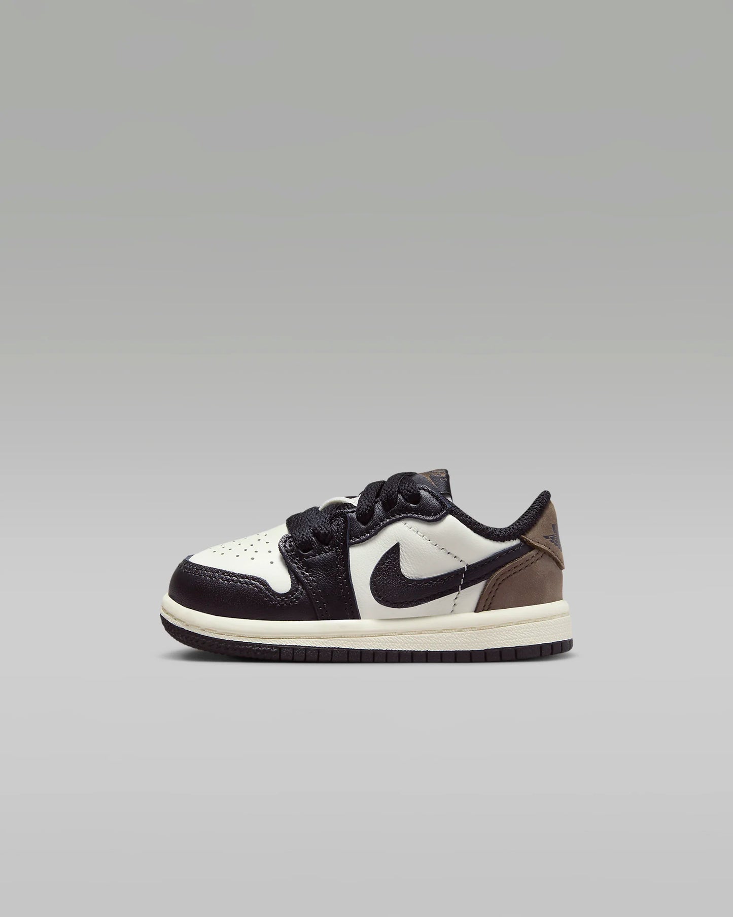 Air Jordan 1 Low OG "Mocha"